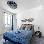 Grande Maison - Maison Ou En Centre Lägenhet Gannat