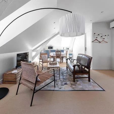 Grande Maison Gannat - Maison Ou Appartements En Centre Ville