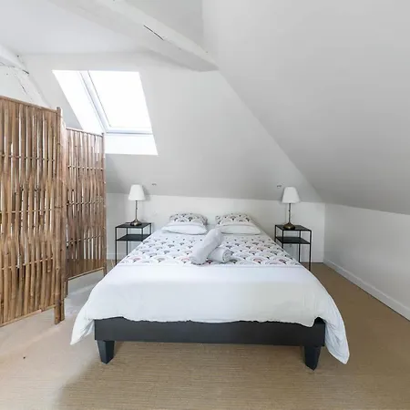 Апартаменты Grande Maison Gannat - Maison Ou Appartements En Centre Ville Ганна