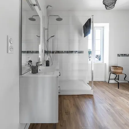 Grande Maison - Maison Ou En Centre * Gannat