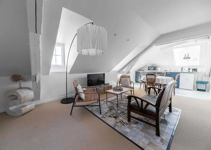 Grande Maison - Maison Ou En Centre