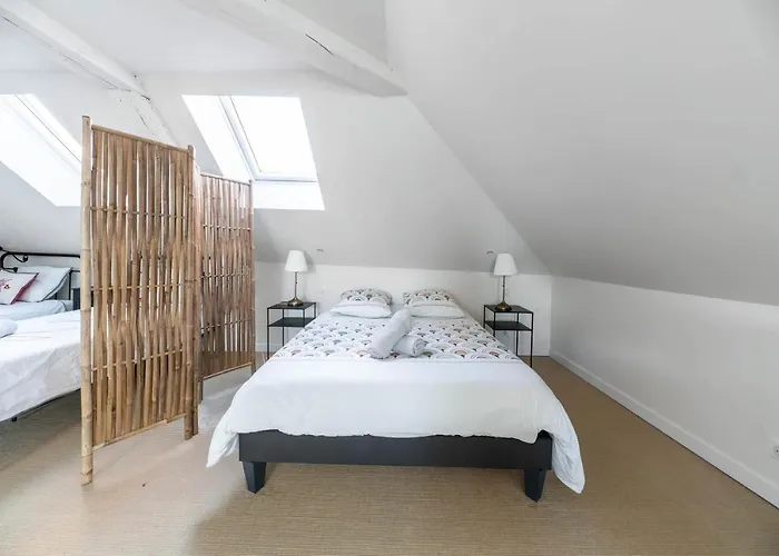 Apartment Grande Maison - Maison Ou En Centre Gannat