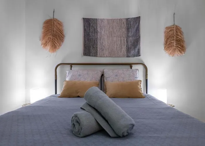 Apartment Grande Maison - Maison Ou En Centre